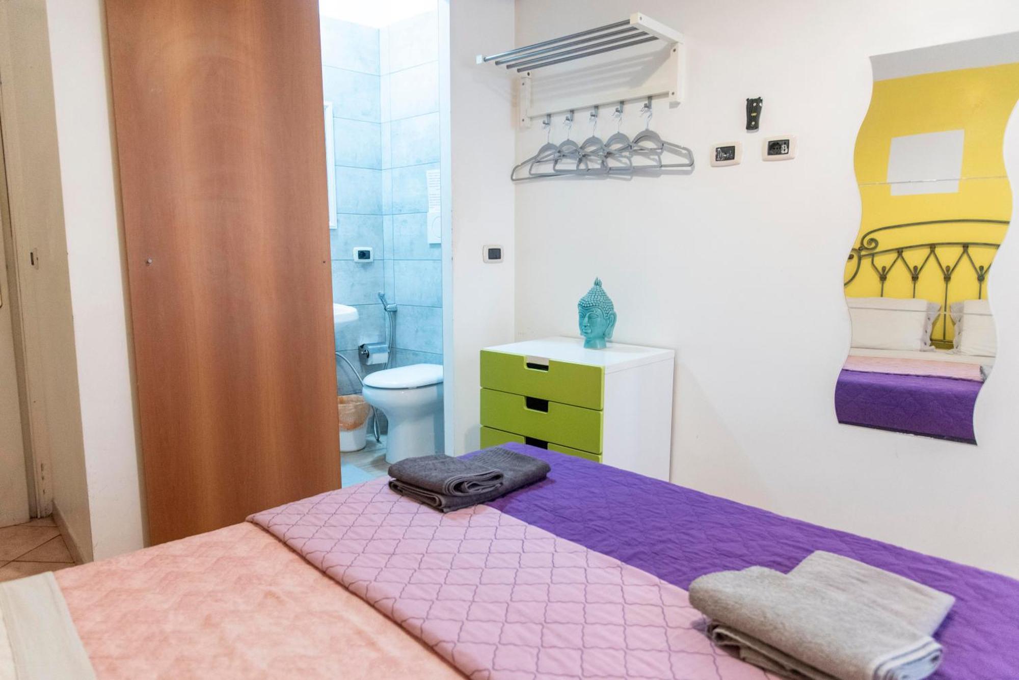 Fruitroom Rome 3* Roma